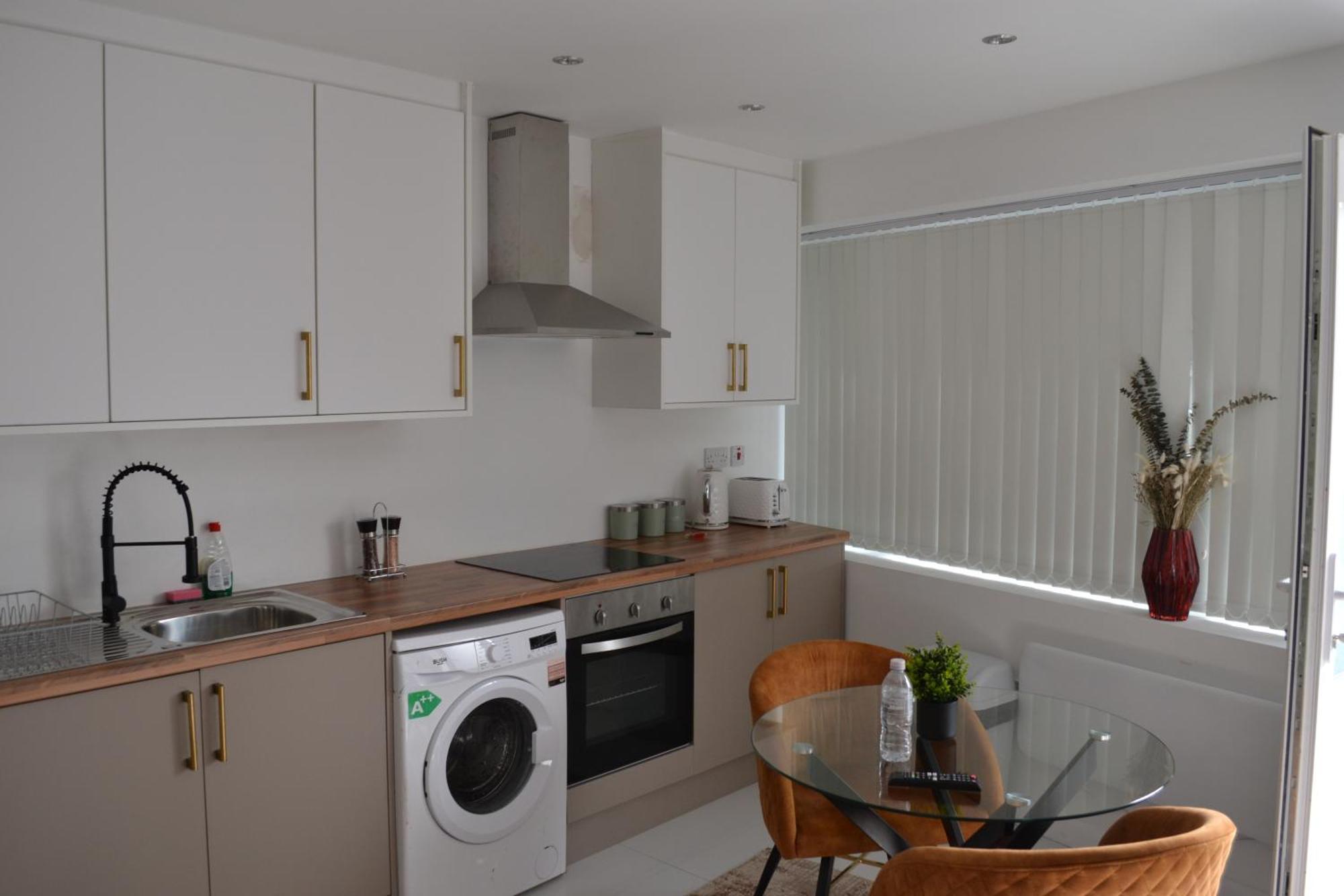 2 Twin City Apartments, 2 Ensuites, City Centre & Free Parking Birmingham Exterior foto