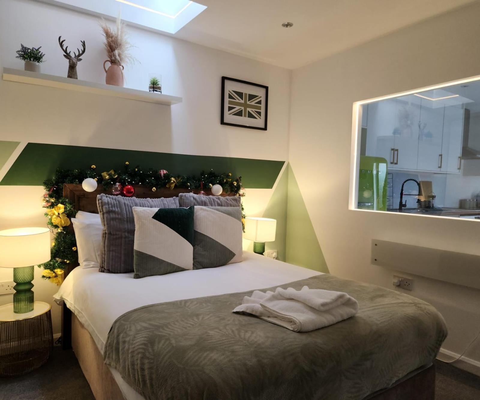 2 Twin City Apartments, 2 Ensuites, City Centre & Free Parking Birmingham Exterior foto